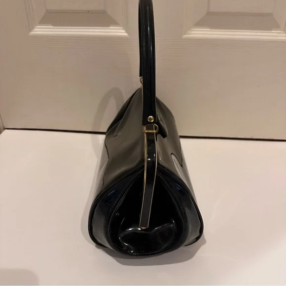 Delicato By Markay Vintage Black Patent Leather Handbag Purse - Picture 4 of 9